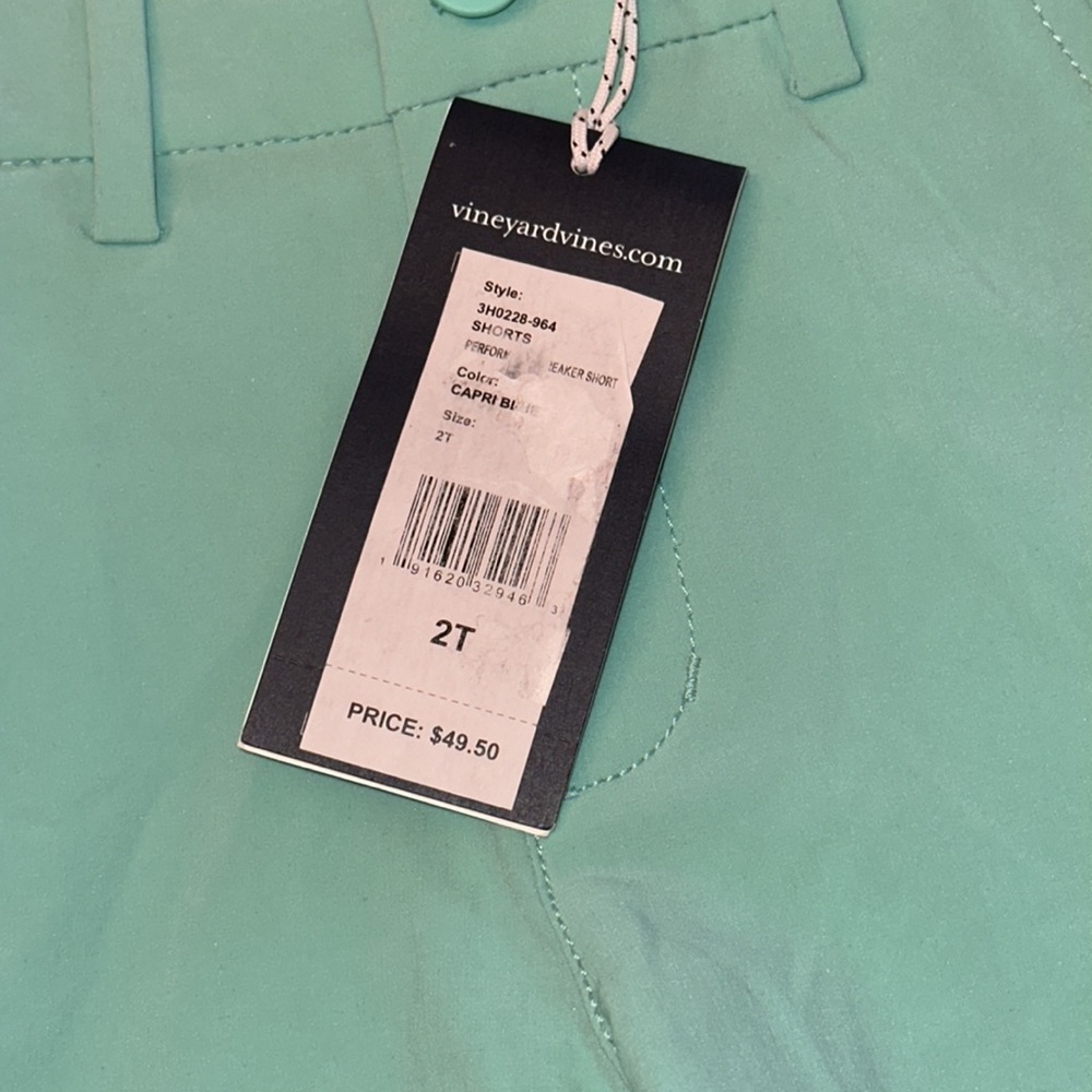 NWT Vineyard Vines Boys’ Breaker Shorts - Picture 2 of 4